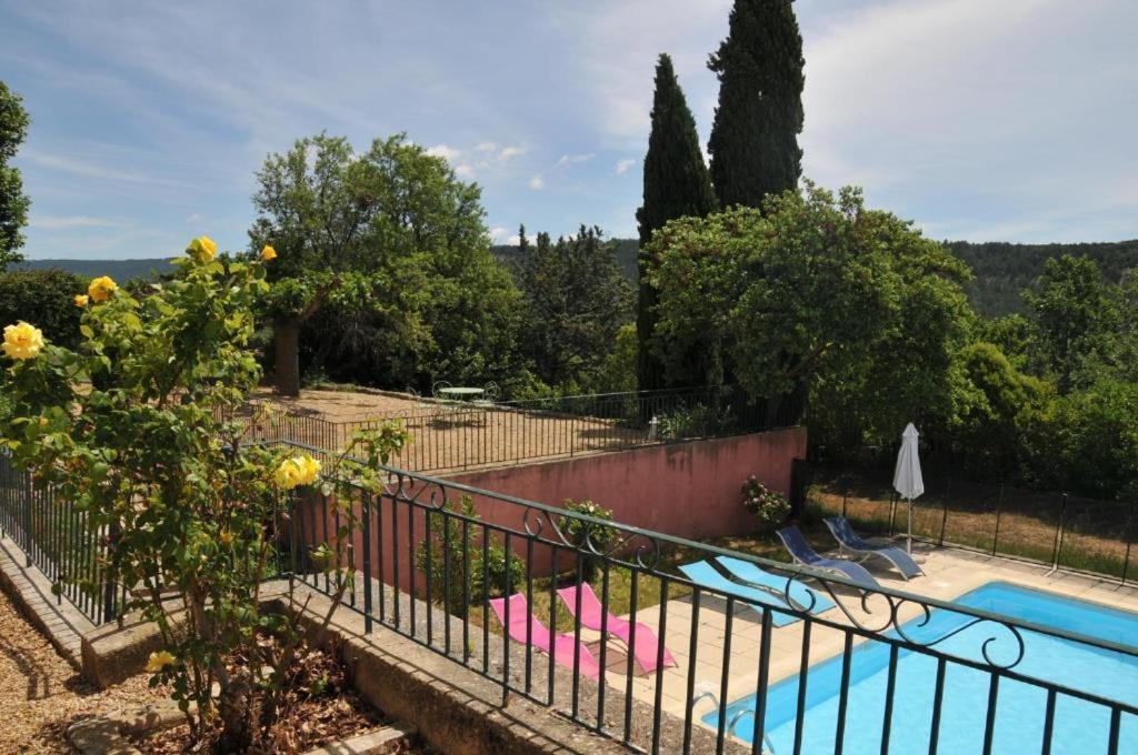 Appartement 3P Luberon Viens Экстерьер фото